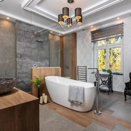Villa Unikatowa Rezydencja Z Parkiem Tenczynek